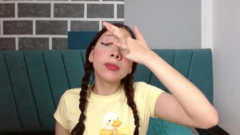 sweet_kitty_05 online show from April 17, 12:35 am