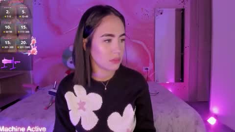 Lemarie online show from December 2, 12:47 pm