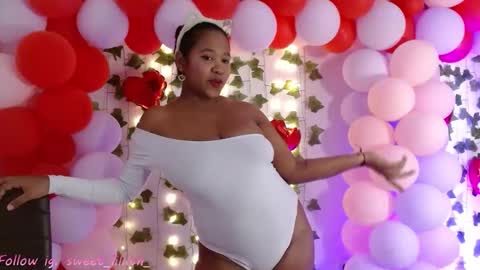 sweet-lilith online show from February 13, 2:20 pm