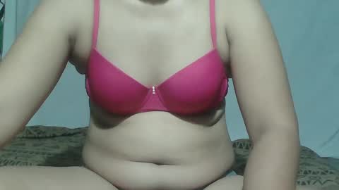sweet_lily0613 online show from March 3, 11:22 am