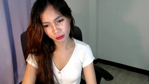 Snapshot of sweet_maleia69 chatting on February 6, 10:43 pm Maleia online show from February 6, 10:43 pm