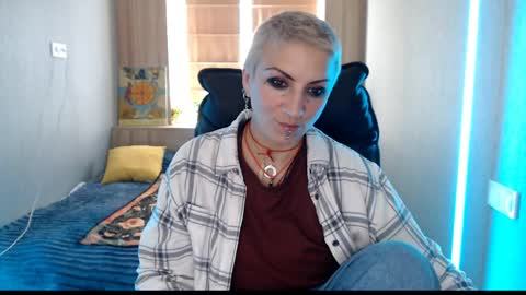 sweet_n_strong online show from June 5, 11:04 am