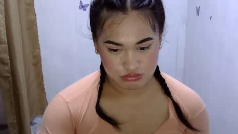 YOUR SWEET SHANTAL online show from March 7, 11:51 am