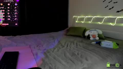 sweet_sonechka online show from July 2, 1:14 am