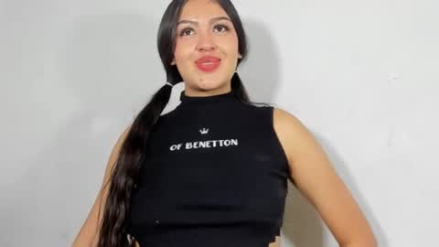 sweet_sophie_7 online show from January 10, 6:49 pm