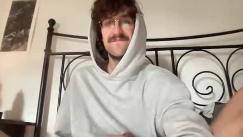 Terence online show from October 24, 3:57 pm