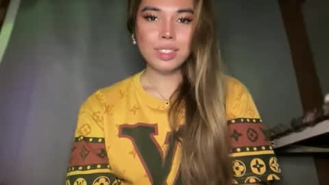 alexa your one and only queen online show from December 18, 9:43 pm