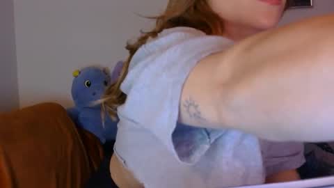 sweetcme online show from April 7, 1:51 am