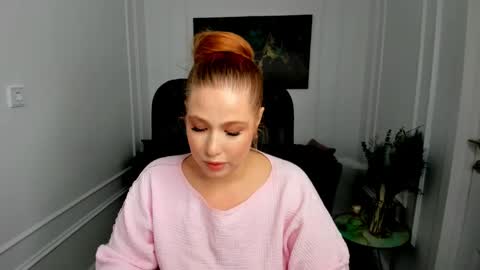 sweetdaylight online show from May 28, 1:58 am