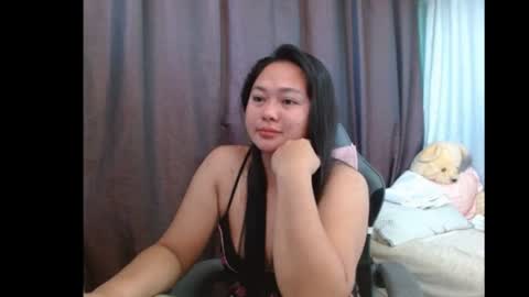 Lynn online show from May 15, 10:39 pm