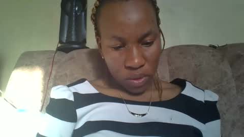 sweetdiva2012 online show from September 16, 4:48 am