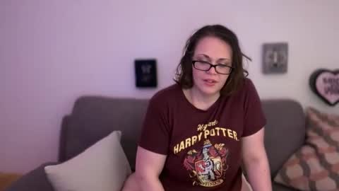 Eileen online show from February 17, 9:52 am