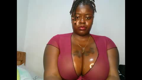 sweetest_snack online show from November 19, 2:11 am