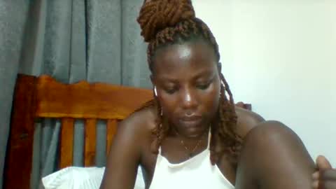 sweetfel online show from February 19, 9:25 pm