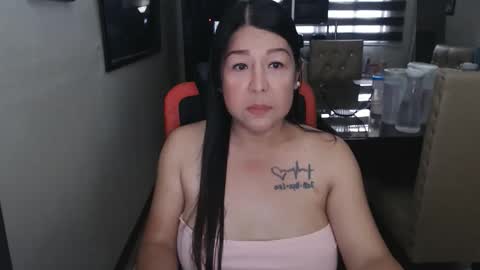 GoddessAira4uTS online show from April 1, 9:43 am