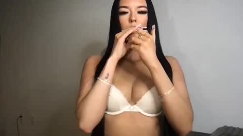 Gracie  online show from November 10, 3:09 am