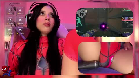 sweetie_cloe online show from October 12, 10:44 pm