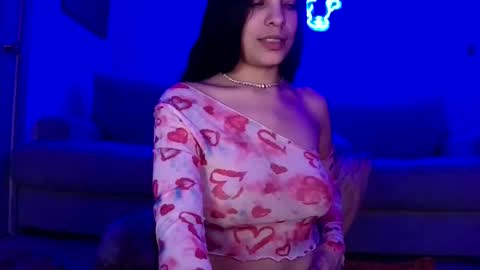 Snapshot of sweetieslikebutter chatting on February 28, 4:54 am Blu Sweets online show from February 28, 4:54 am