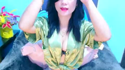 jona online show from September 19, 1:21 am