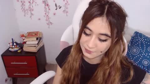 Snapshot of sweetkatik chatting on September 19, 5:38 pm karen online show from September 19, 5:38 pm