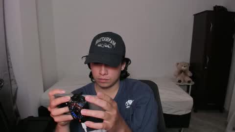 Lian online show from December 21, 2:51 am