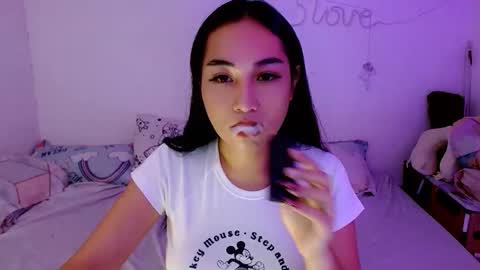 Lilly online show from September 14, 4:37 am