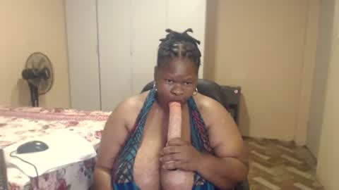 sweetnoziexxx online show from April 13, 10:08 am