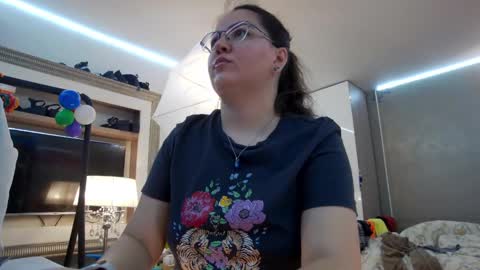 SweetRaisa online show from March 5, 10:43 pm