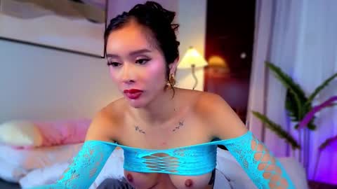 keana online show from October 28, 9:43 am