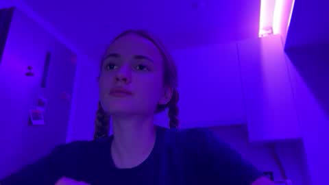 sweetsatalana online show from January 17, 11:13 pm