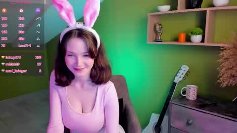 Alice online show from October 12, 2:31 pm