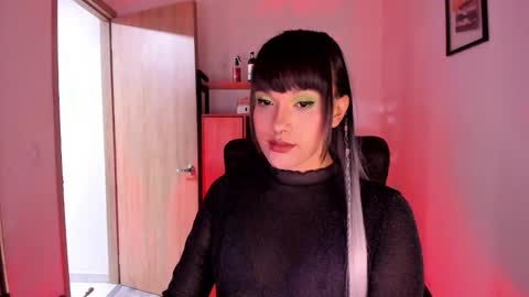 sweett_lust online show from February 20, 4:12 am