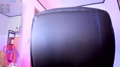 sweett_lust online show from March 2, 7:15 am