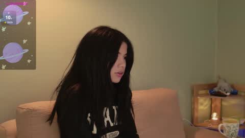    online show from March 24, 2:01 pm