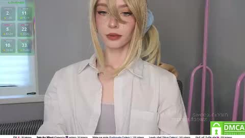 Elis  a little vacation Ill be here Saturday my schedules in bio online show from October 5, 7:50 am