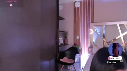 sweetviolet___ online show from April 15, 12:52 pm