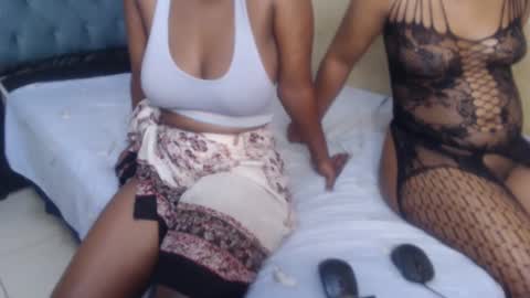 sweetwetebony2 online show from December 3, 3:50 pm