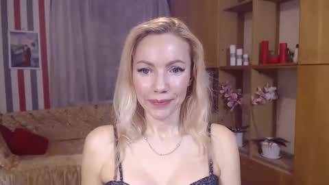 Sweety friend online show from March 20, 9:31 pm