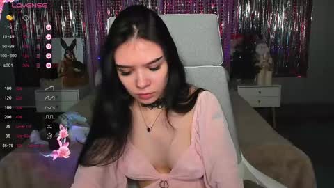 sweetydeviliya online show from February 21, 6:40 am