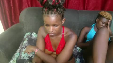 Snapshot of sweetz_candice chatting on March 11, 7:25 pm sweetz_candice online show from March 11, 7:25 pm