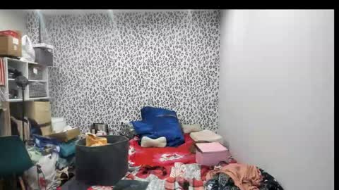 switchlorenx online show from March 27, 6:53 pm