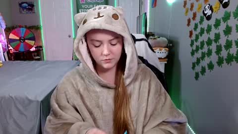 Jennah online show from December 23, 1:23 am