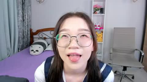 Yuki online show from June 25, 4:34 pm
