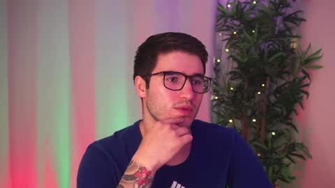 t0ny_wylie online show from March 6, 5:45 pm