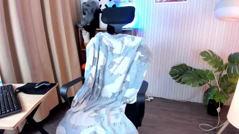 Kitty online show from February 6, 7:12 am