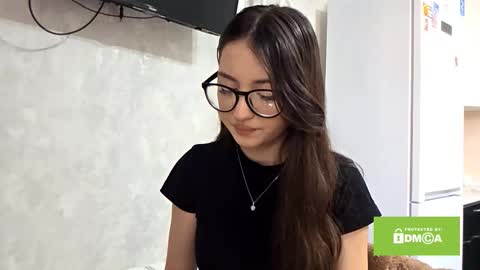 Lisss online show from February 20, 1:13 pm