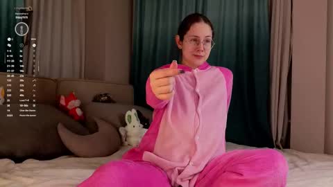 Molly online show from December 20, 1:12 am