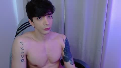 Snapshot of takeru___ chatting on October 31, 7:14 pm takeru___ online show from October 31, 7:14 pm