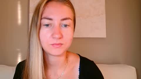  Kira  online show from October 20, 6:07 am