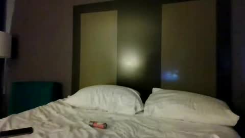 Lily Rhoades online show from September 10, 6:47 am